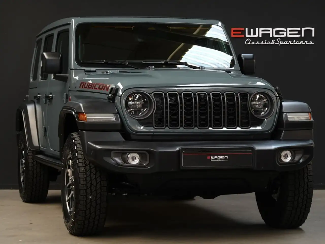 Jeep Wrangler Unlimited 2.0T GME Rubicon 272 8ATX — photo 1 of 40