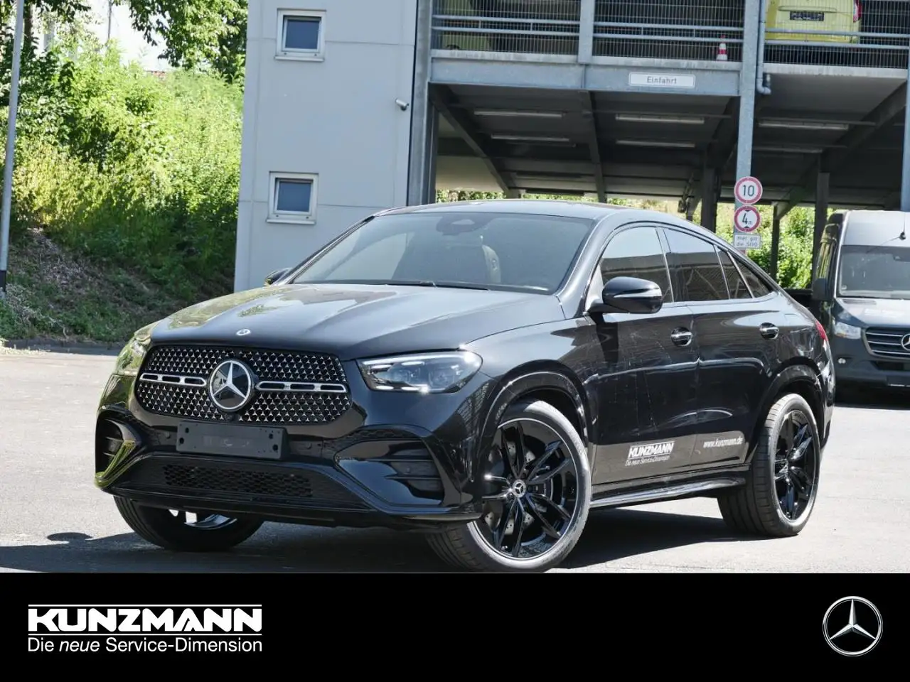 Mercedes-Benz GLE 350 de 4M Coupé AMG Night Panorama 360° AHK — photo 1 of 15
