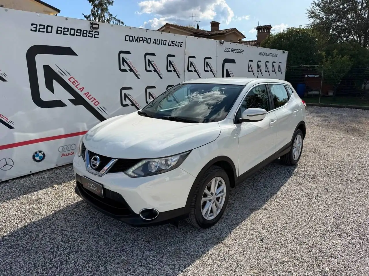 Nissan Qashqai Qashqai II 2014 1.5 dci Visia 110cv E6 — photo 1 of 15