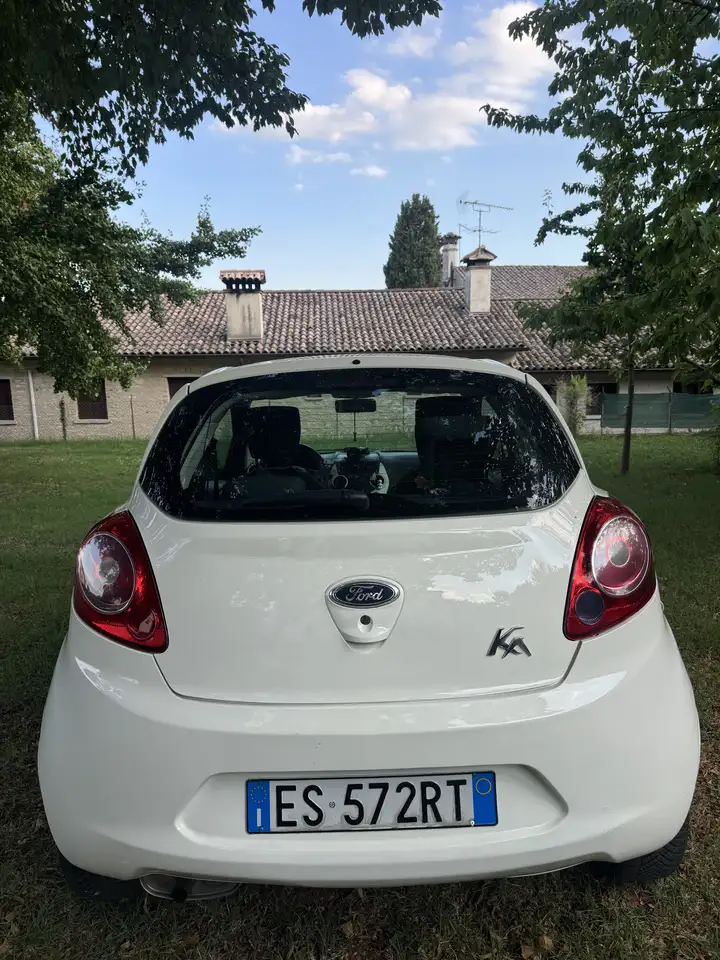 Ford Ka/Ka+ StreetKa 1.6 95cv — photo 1 of 11