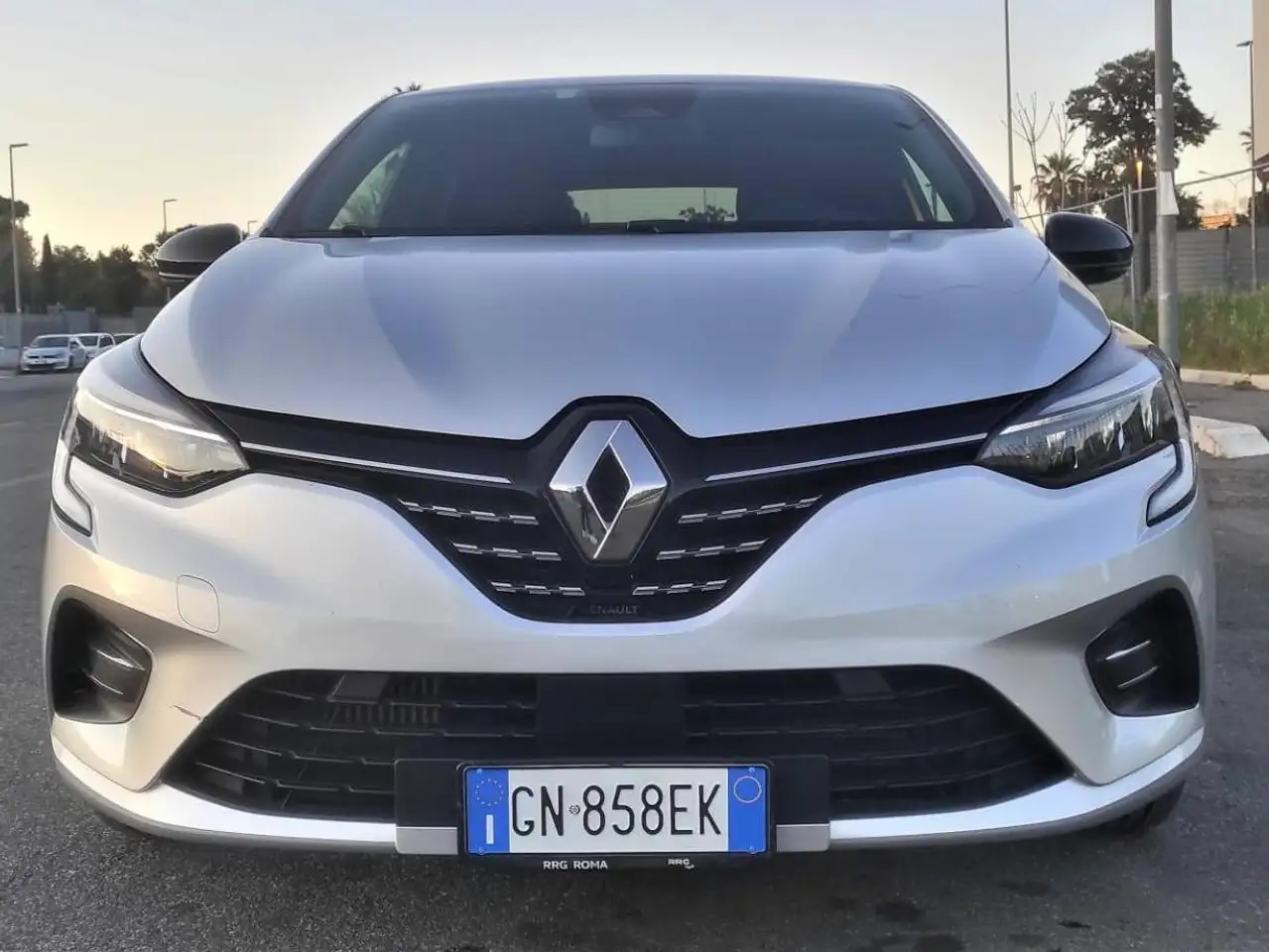 Renault Clio Clio 1.0 tce Techno Gpl 100cv — photo 1 of 6