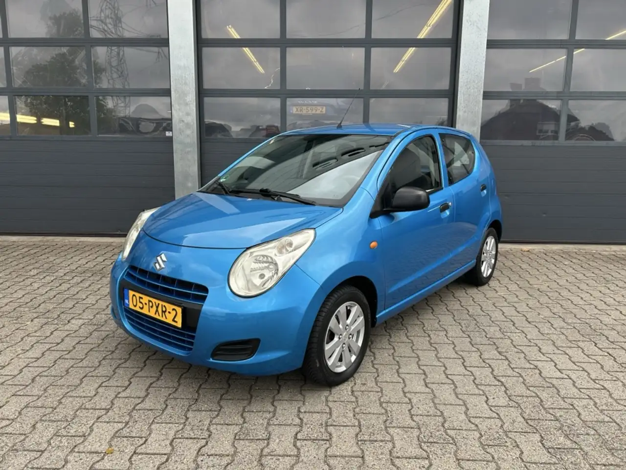 Suzuki Alto 1.0 68pk Comfort Plus — photo 1 of 21