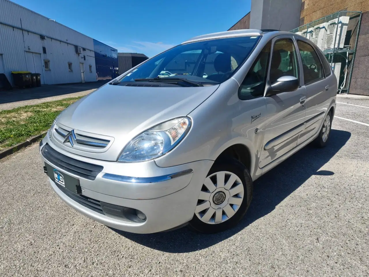 Citroen Xsara Citroën 1.6 HDi 90ch toit ouvrant panoramique Entretien à jour — photo 1 of 21