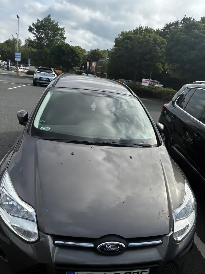 Ford Focus Kombi — photo 1 of 6