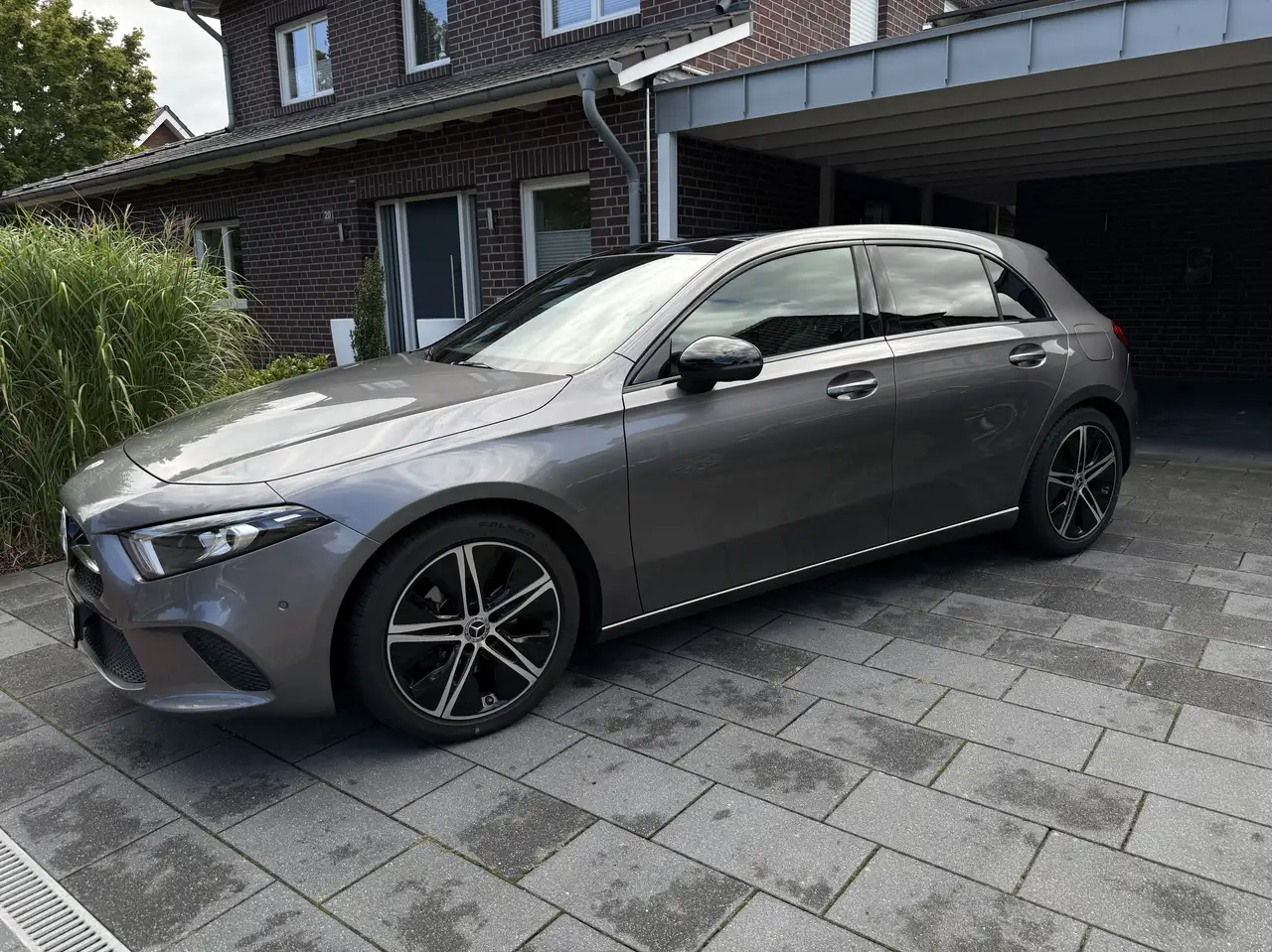 Mercedes-Benz A 200 A 200 (177.087) — photo 1 of 13