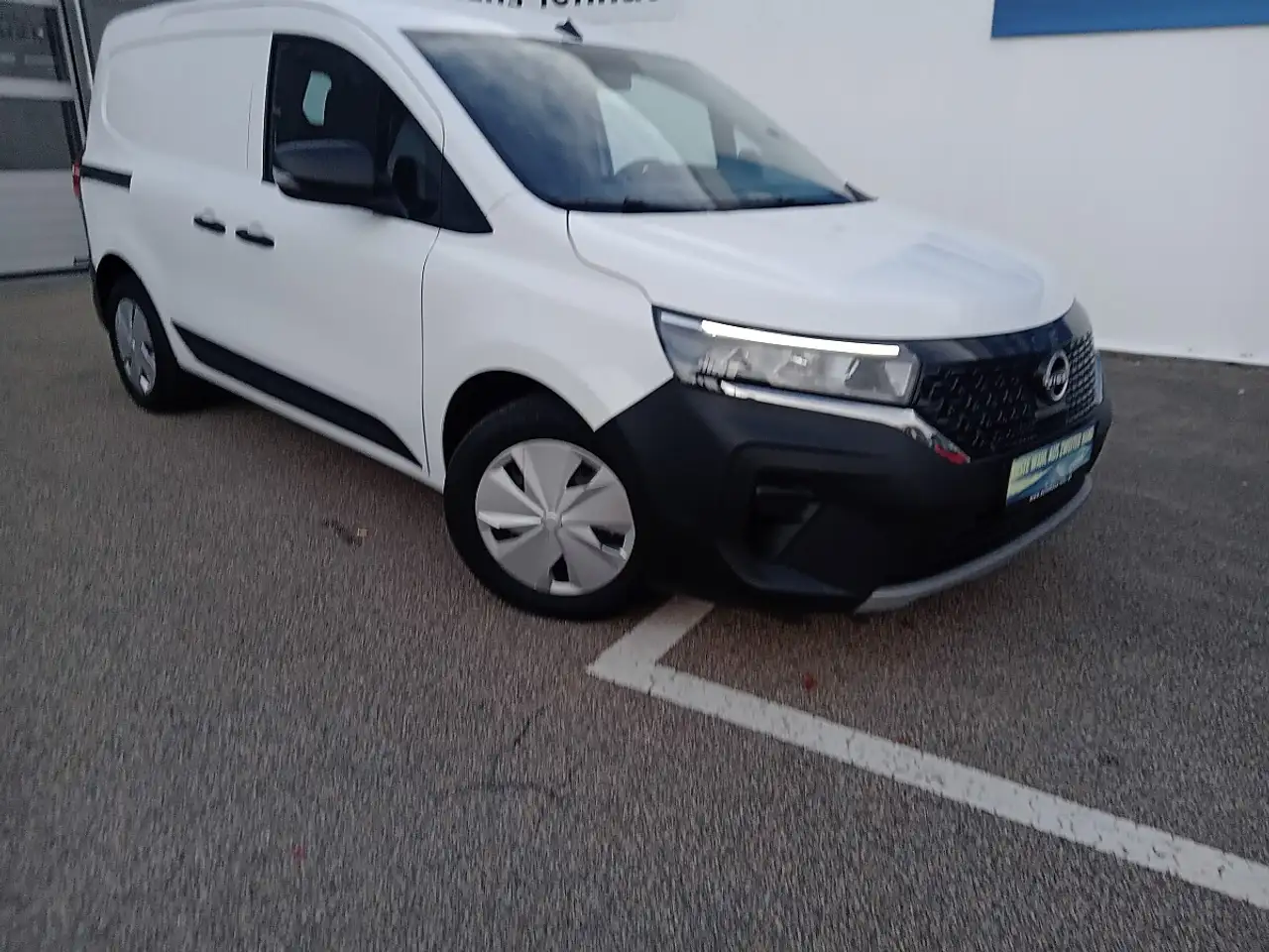Nissan Townstar EV Acenta L1 2,2t 45kWh — photo 1 of 17