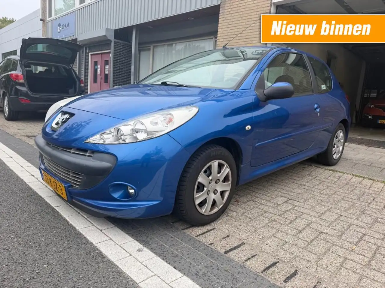 Peugeot 206 1.4 GENERATION 3DRS 2DE EIG rijdt goed NAP APK 4-2 — photo 1 of 21