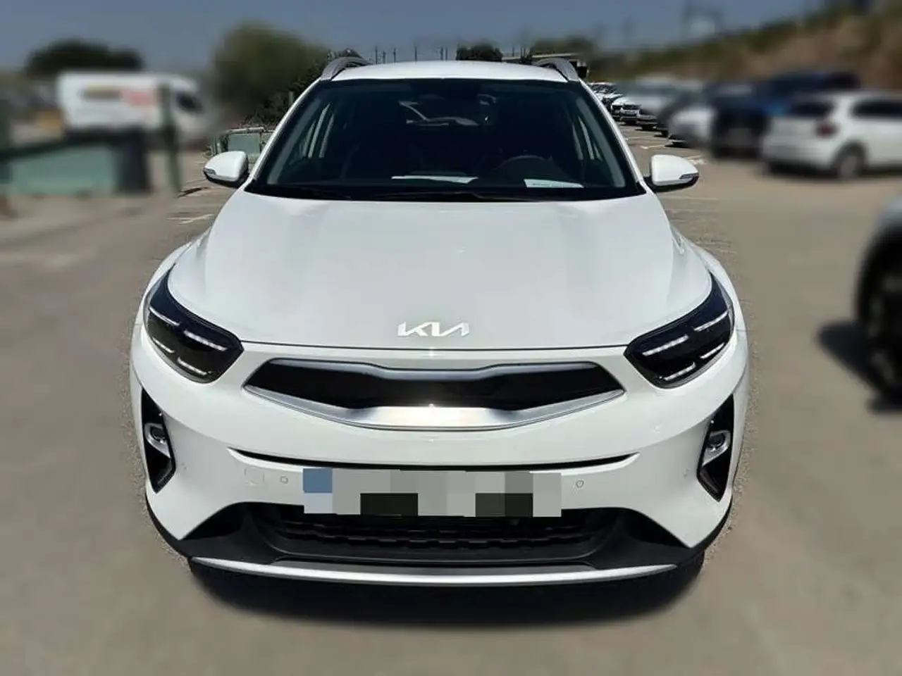Kia Stonic 1.0 TGDi 74kW 100CV Black Edition — photo 1 of 26