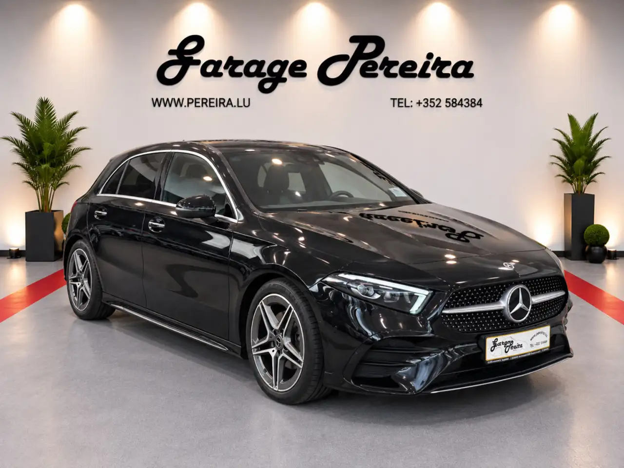 Mercedes-Benz A 200 A 200 AMG 163 cv Auto Navi Led — photo 1 of 16