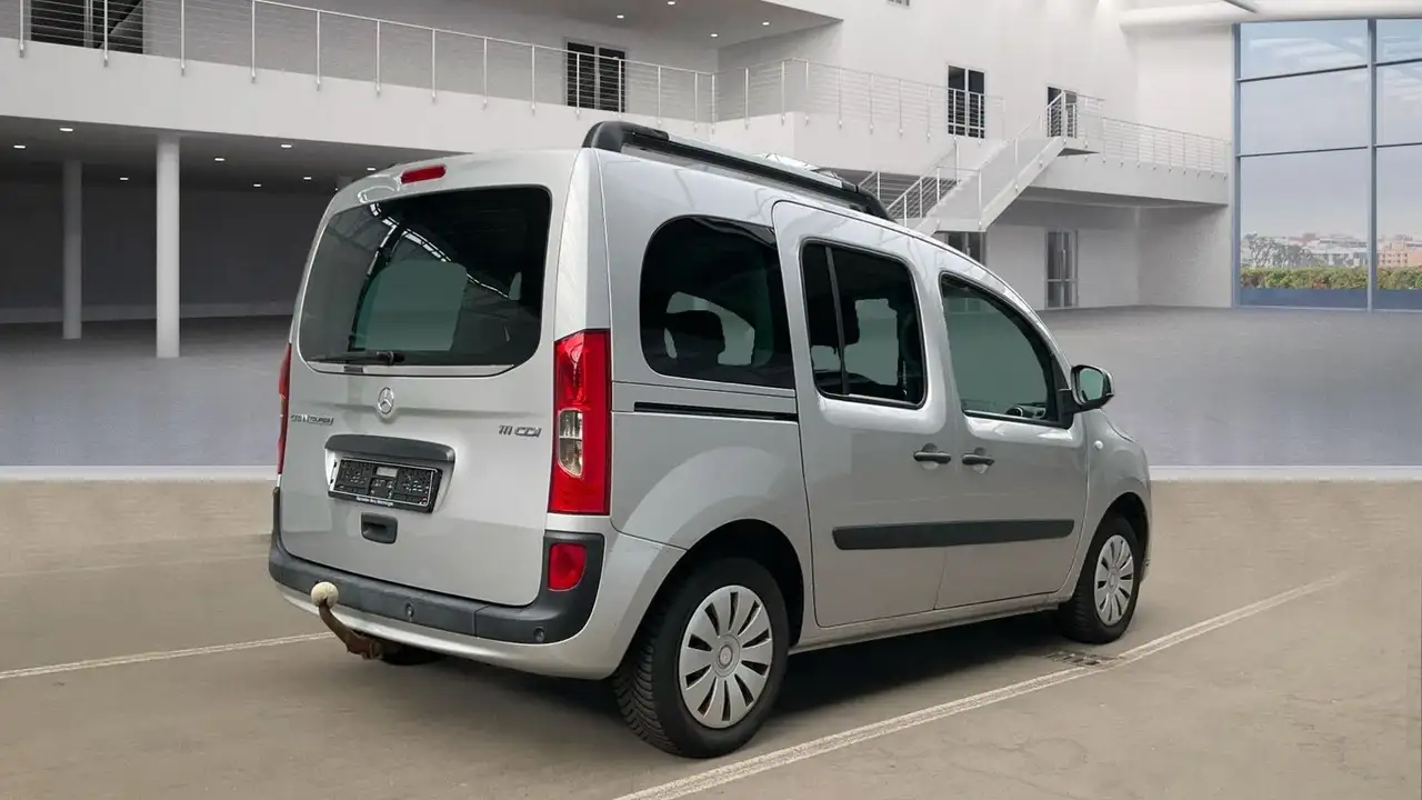 2017 Mercedes-Benz Citan 111 CDI Lang Tourer KLIMA AHK SITZHZ, photograph 3