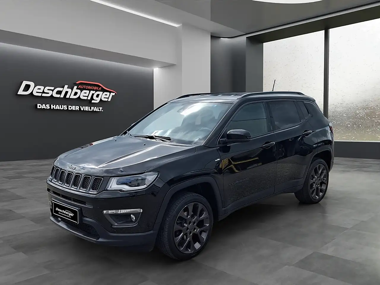 Jeep Compass 2.0 MultiJet Limited AWD*Soundsystem Beats* — photo 1 of 13