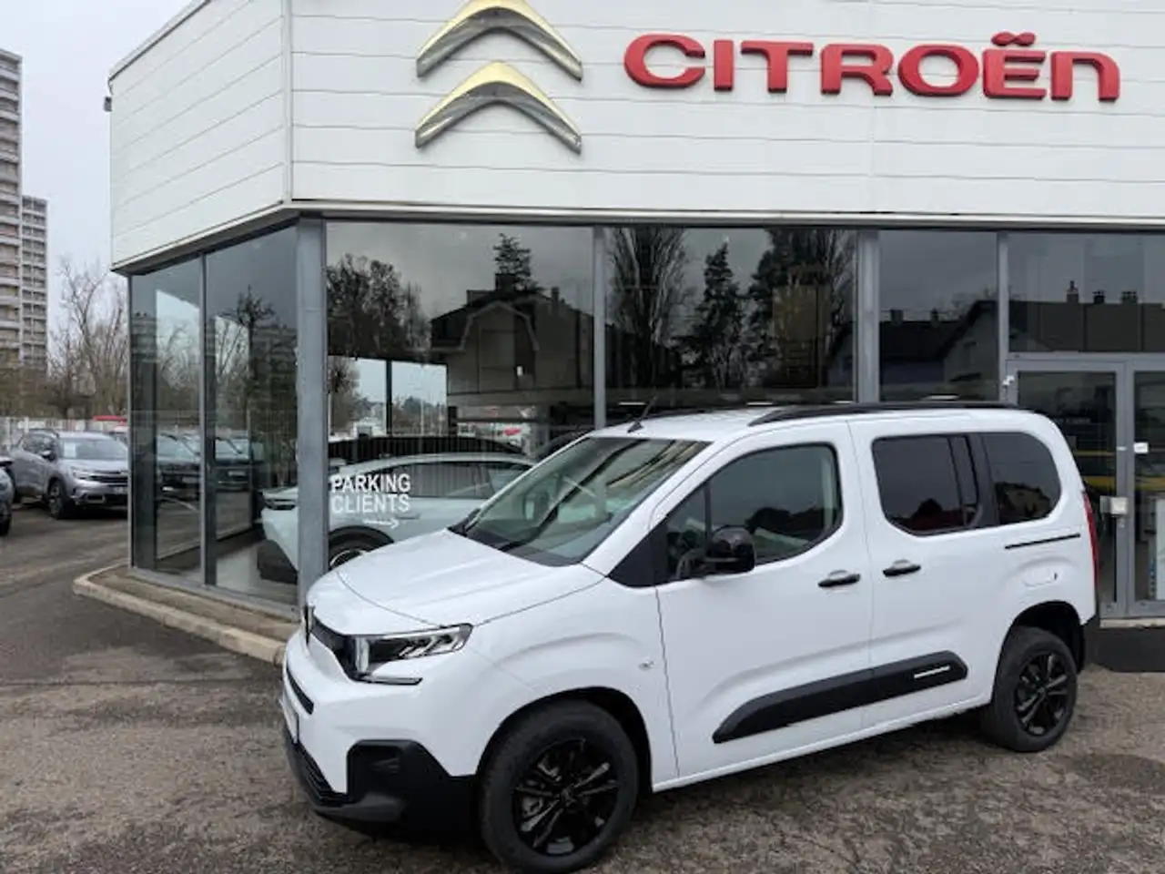 Citroen Berlingo N1 HDI 130 EAT8 PLUS — photo 1 of 18