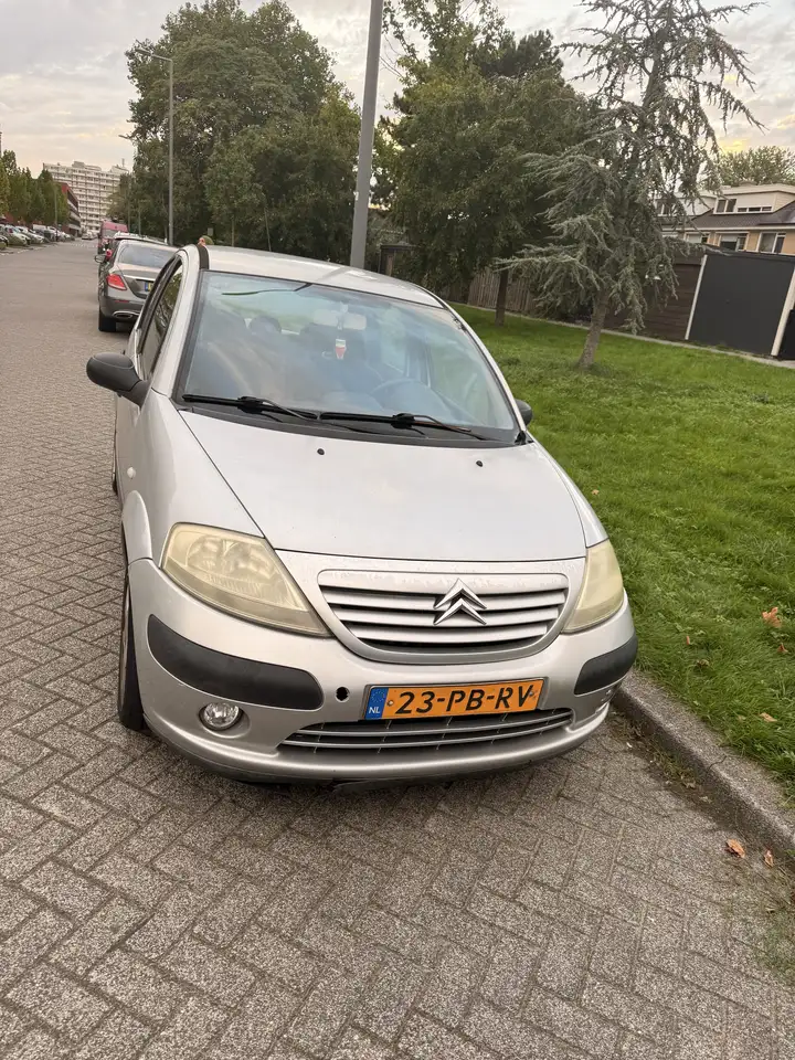 Citroen C3 1.4i Différence — photo 1 of 4