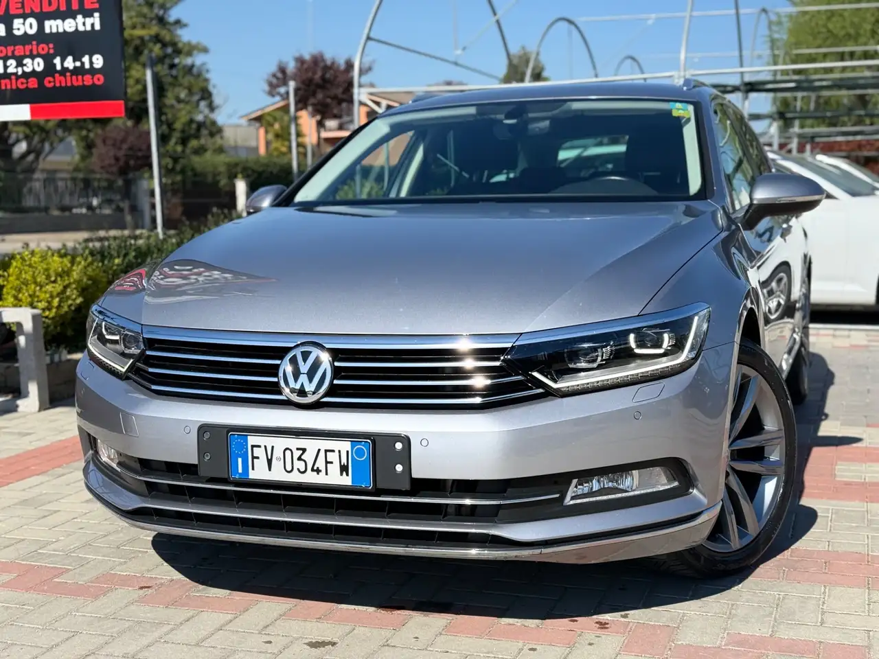 Volkswagen Passat Passat Variant 2.0 TDI SCR 190 CV DSG Executive BM — photo 1 of 23