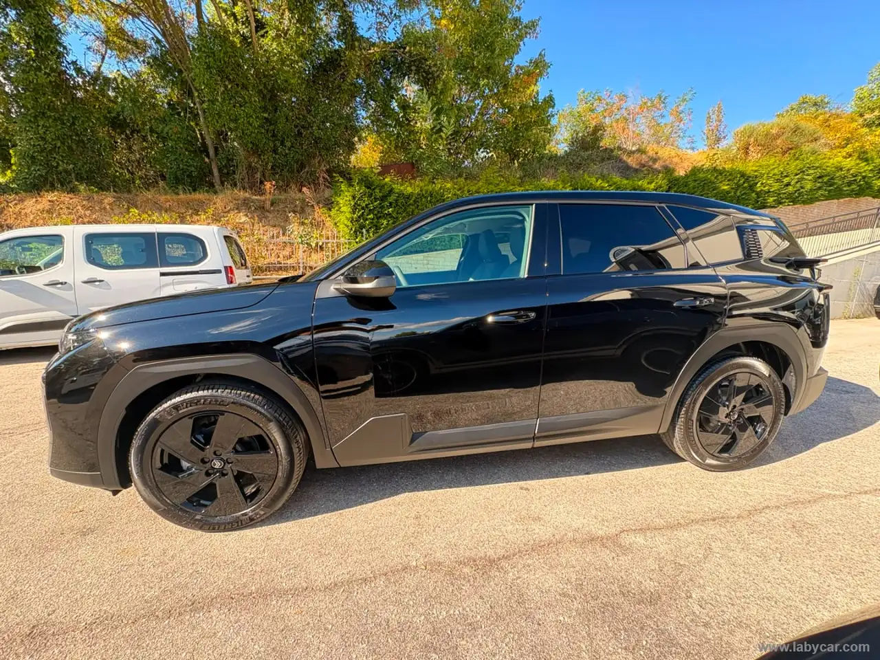 2026 Citroen C5 Aircross Hybrid 145 e-DCS6 Plus, photograph 8