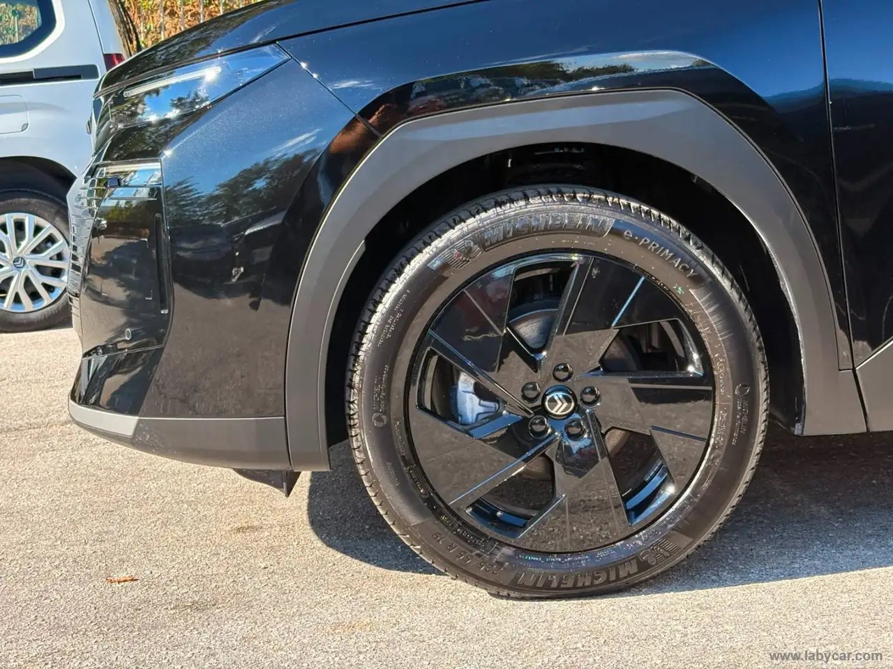 2026 Citroen C5 Aircross Hybrid 145 e-DCS6 Plus, photograph 9
