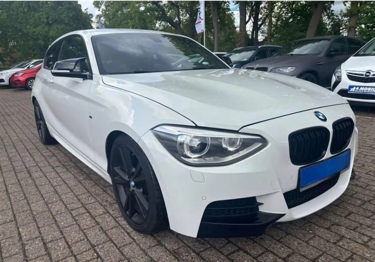 BMW 320 F20 M135i 320 ch A — photo 1 of 21