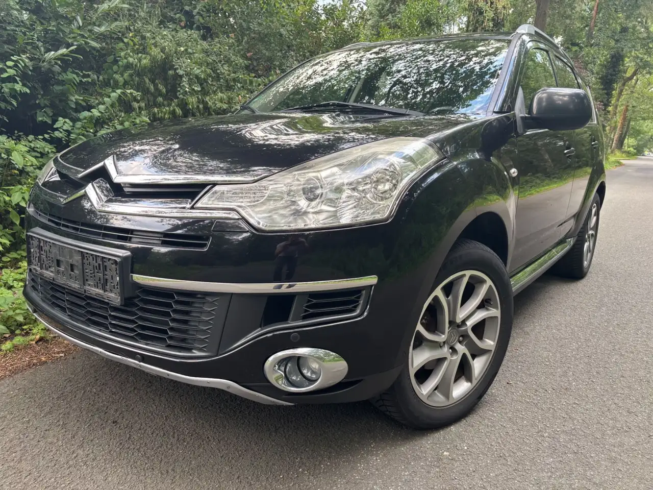 Citroen C-Crosser Exclusive*7*SITZER*DSG*SHZ*CAM*NAVI... — photo 1 of 28