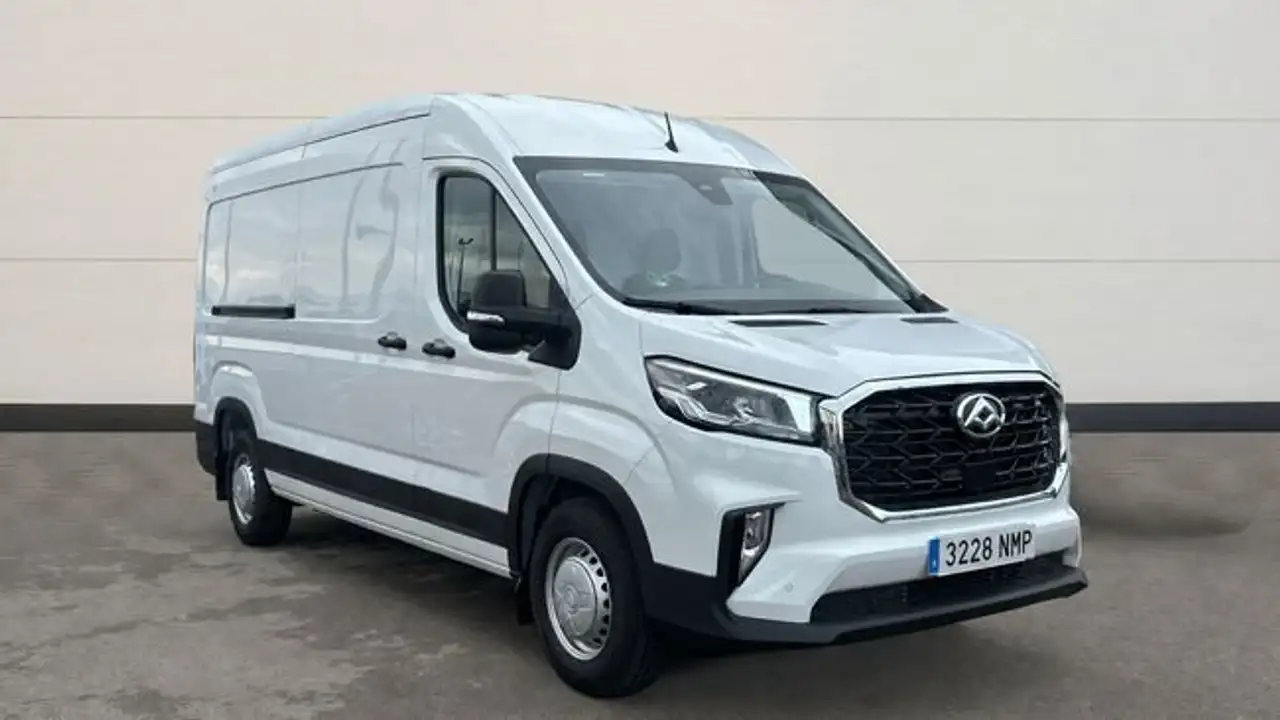 Maxus Deliver 7 2.0D L3H2 PRO 150 4P — photo 1 of 15
