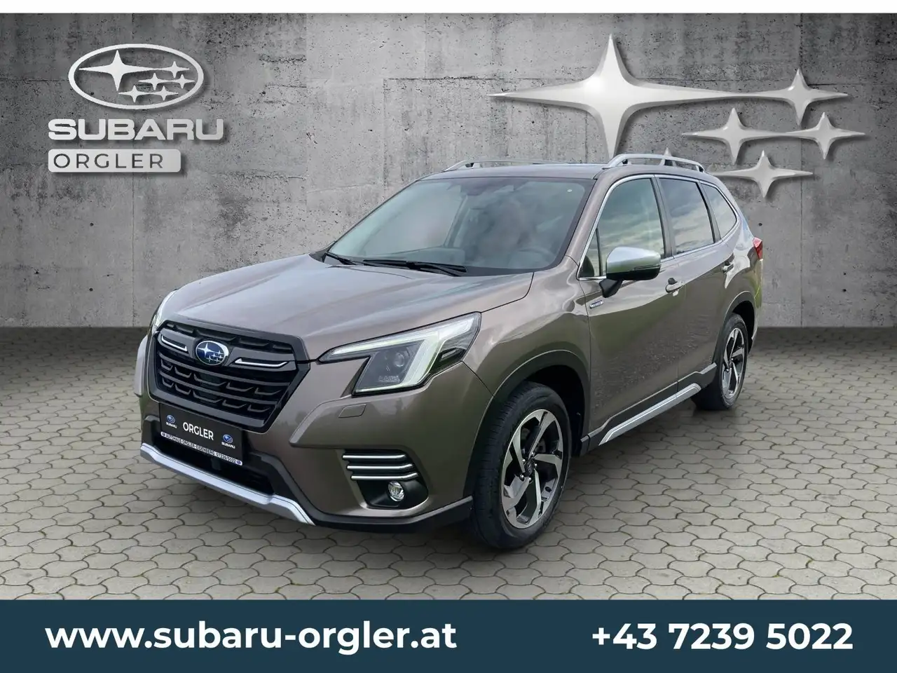 Subaru Forester Forester 2,0i e-Boxer Premium AWD — photo 1 of 29