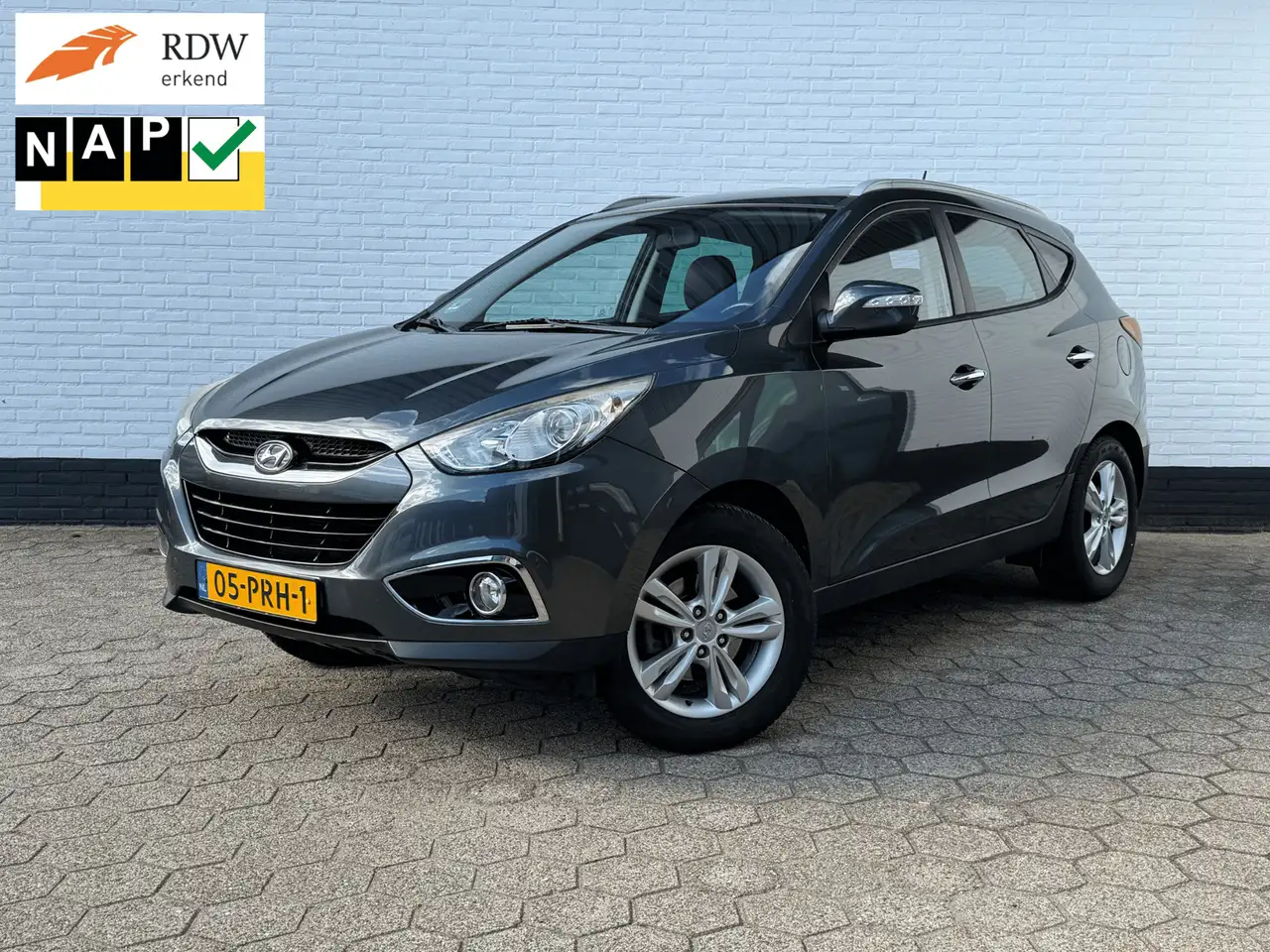 Hyundai iX35 2.0i Style l CRUISE l CAMERA l TREKHAAK l NAP! — photo 1 of 21