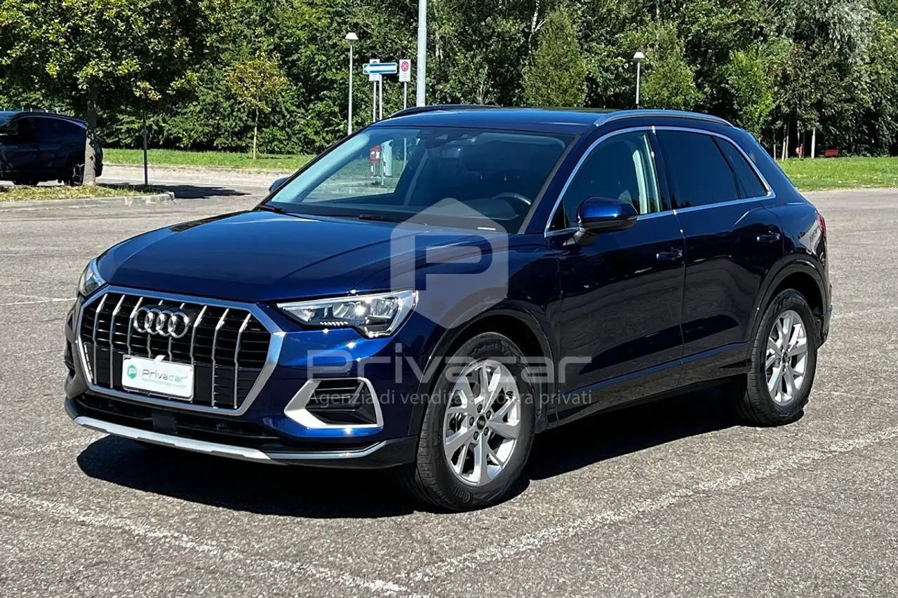 Audi Q3 Q3 35 TDI S tronic Business Advanced — photo 1 of 15