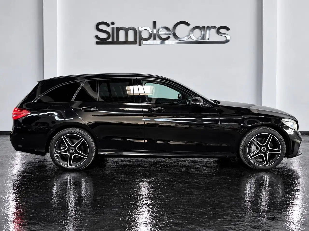 2021 Mercedes-Benz C 300 de AMG-LINE Night Edition, photograph 7