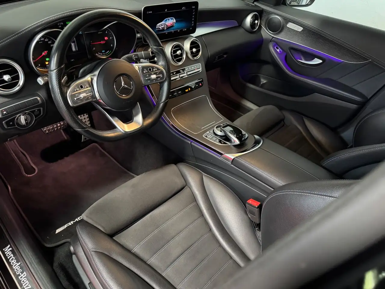 2021 Mercedes-Benz C 300 de AMG-LINE Night Edition, photograph 11