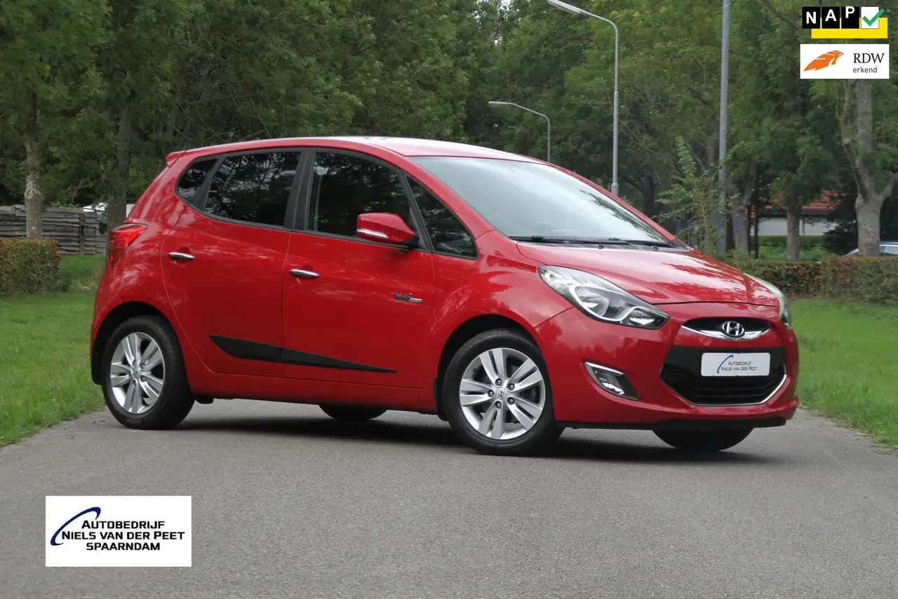 Hyundai iX20 1.4i i-Vision / Navigatie / Camera / Trekhaak / Cl — photo 1 of 40