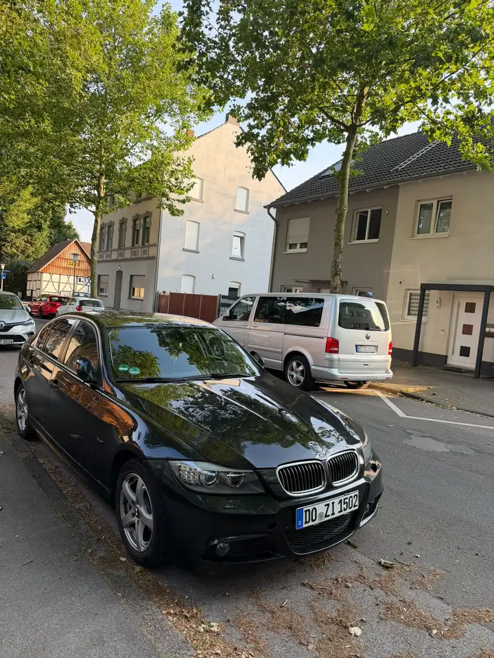 BMW 318 318i — photo 1 of 8