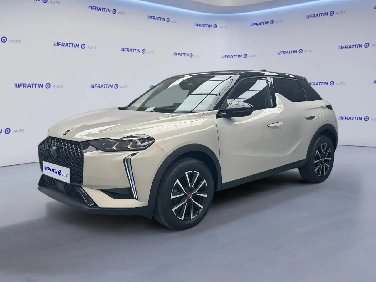 DS Automobiles DS 3 PureTech 100 Performance Line — photo 1 of 15