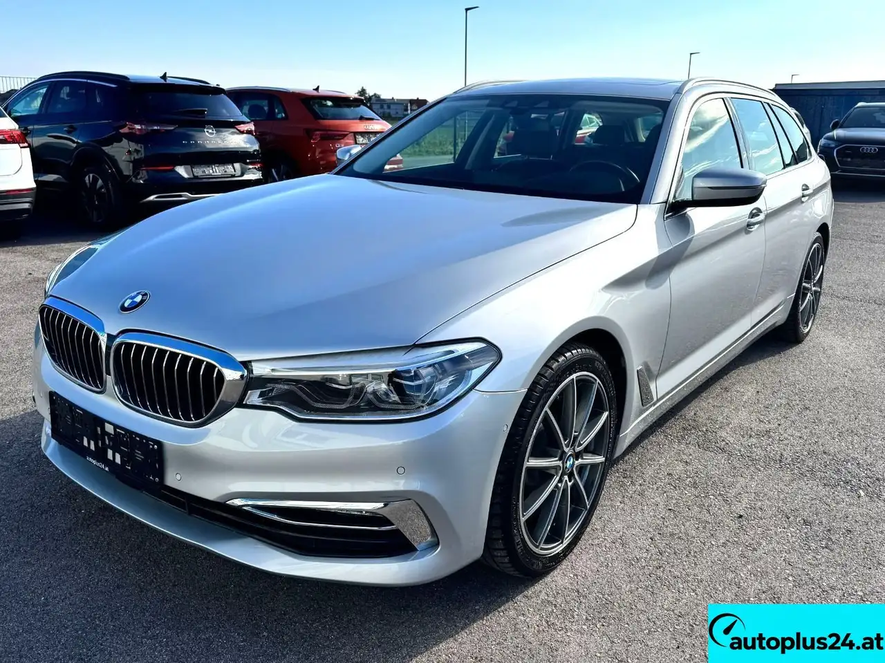 BMW 530 xDrive Touring Aut. — photo 1 of 39