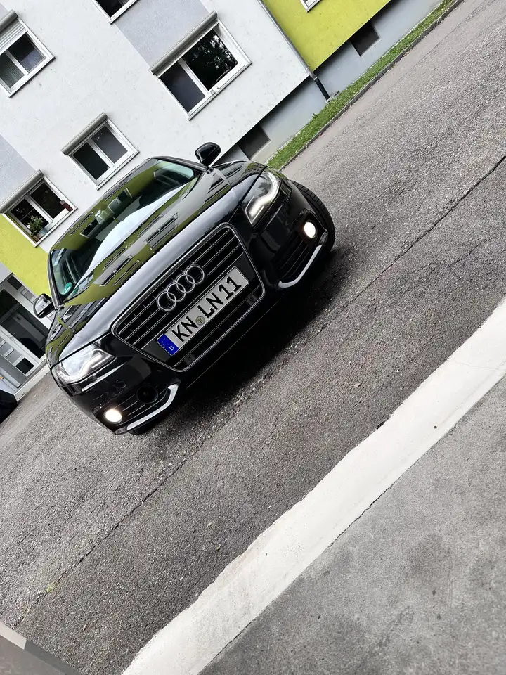 Audi A4 2.7 TDI DPF multitronic Ambiente — photo 1 of 10