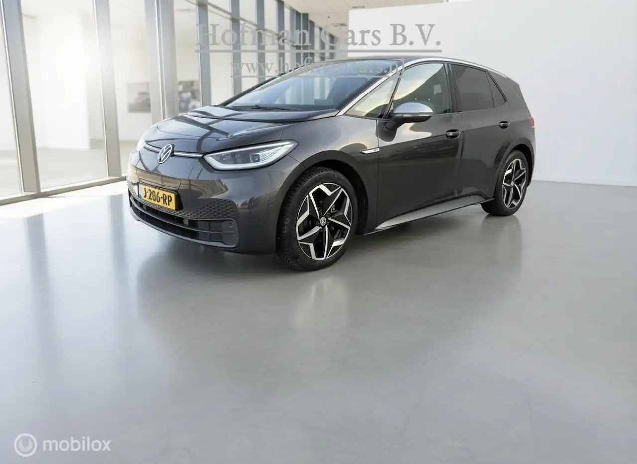 Volkswagen ID.3 First Plus 58 kWh | Camera | LM Velgen | ISOFIX — photo 1 of 30