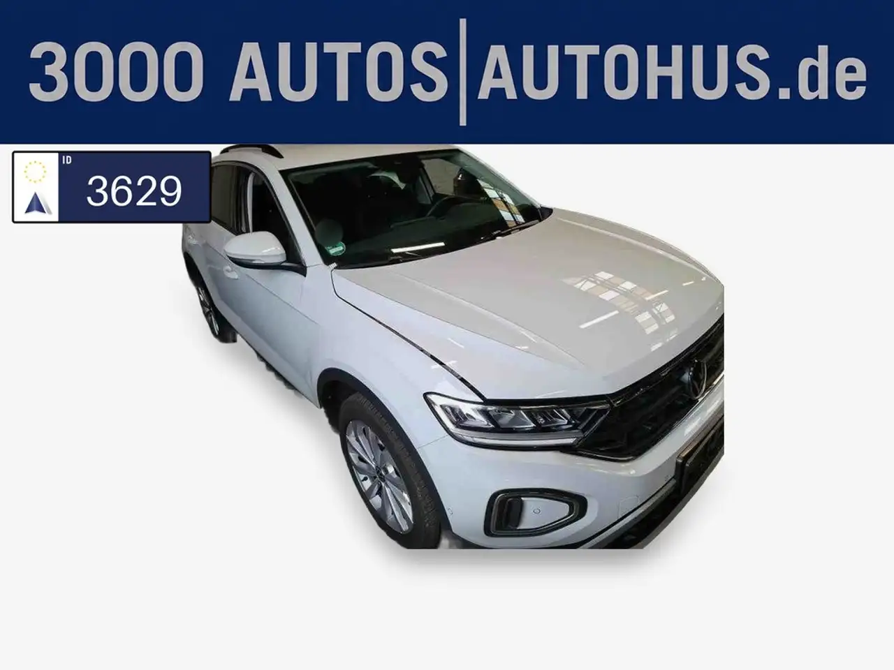 Volkswagen T-Roc — photo 1 of 15