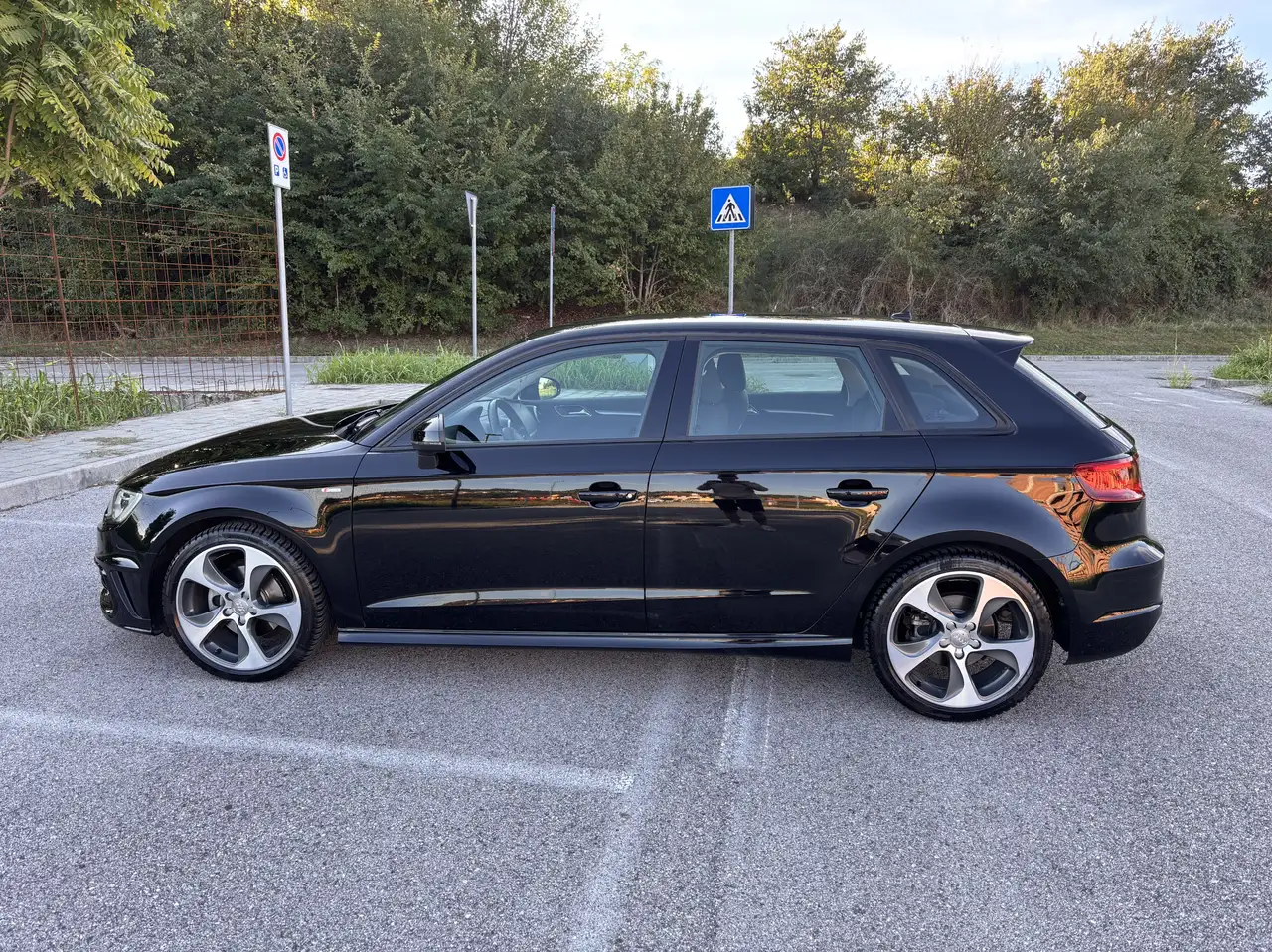 Audi A3 Sportback 2.0 tdi Ambition quattro 150cv E6 — photo 1 of 15