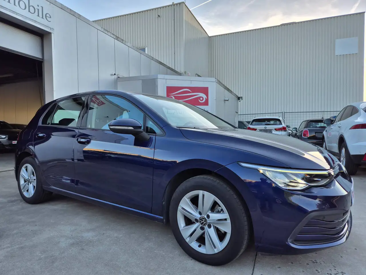 Volkswagen Golf 1.0 eTSI // HYBRID // DSG // 40.253 KM !! 2023 !! — photo 1 of 15