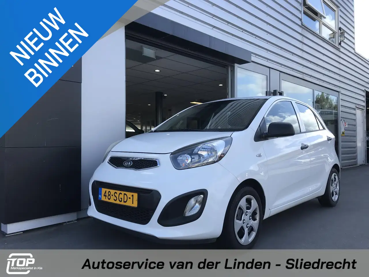 Kia Picanto 1.0 Comfort Pack — photo 1 of 15