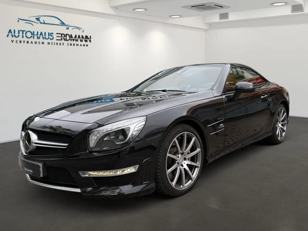 Mercedes-Benz SL 63 AMG *Pano*Harman/Kardon*Totwinkel*R-Kam — photo 1 of 28