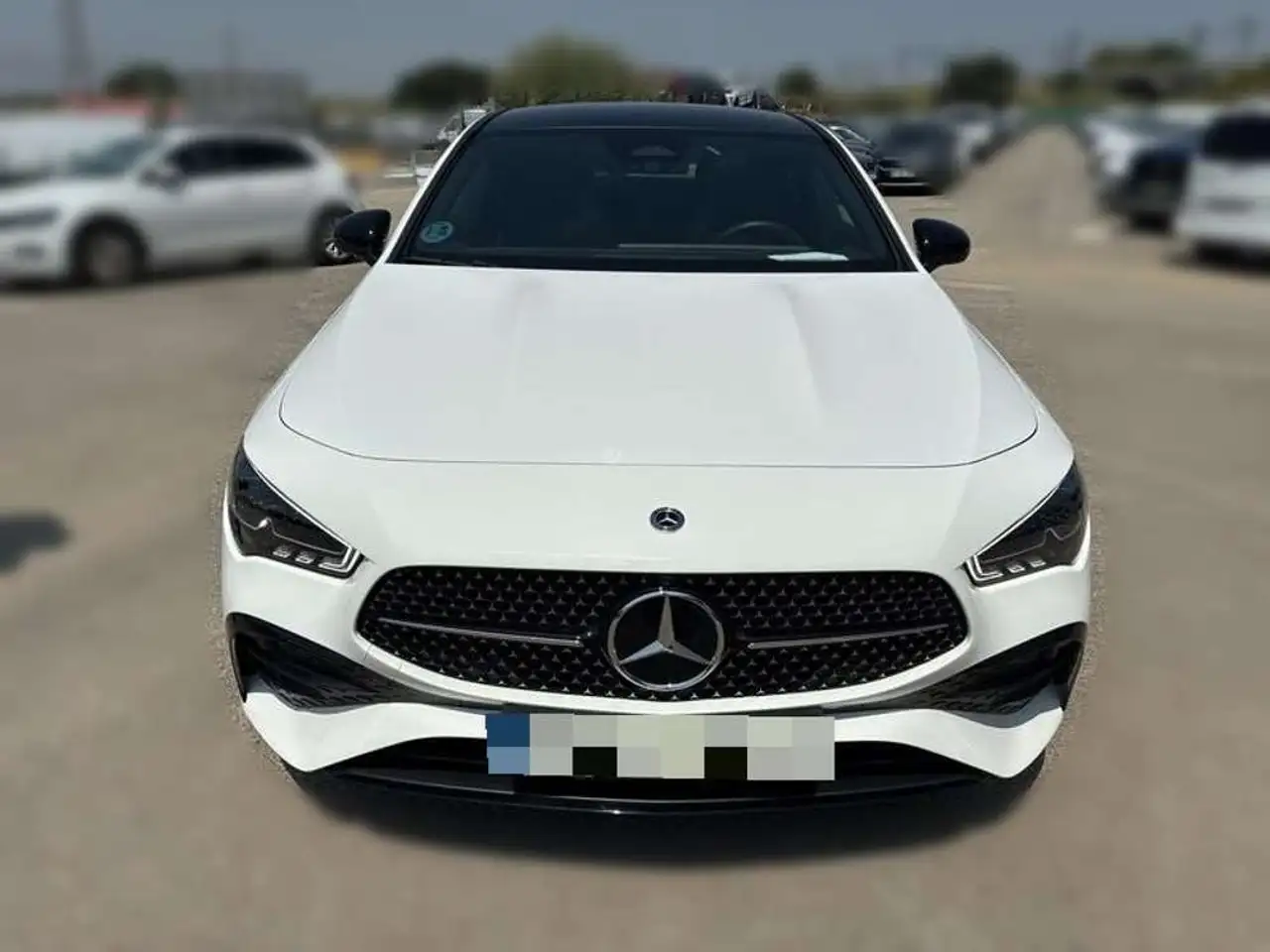 Mercedes-Benz CLA 220 220d — photo 1 of 15