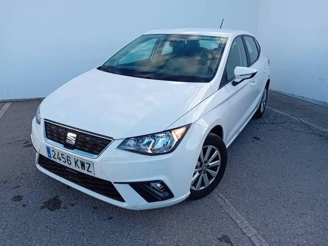 SEAT Ibiza 1.0 EcoTSI 95cv Xcellence — photo 1 of 8