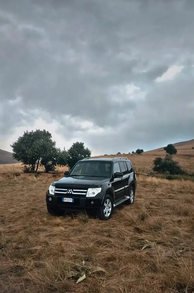 Mitsubishi Pajero 3p 3.2 CR Invite — photo 1 of 5
