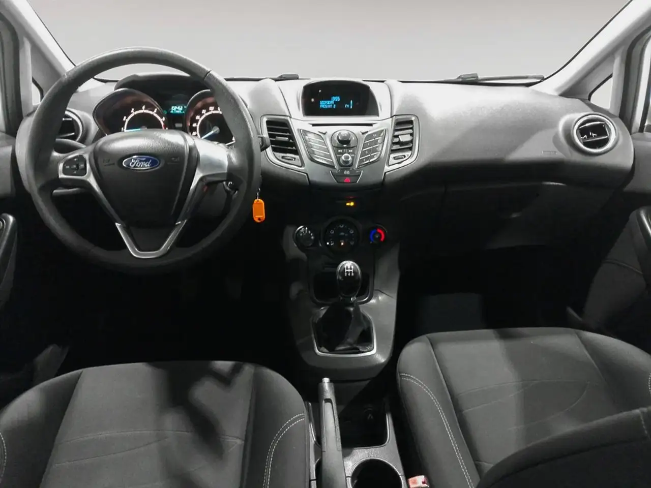 2014 Ford Fiesta 1.25 Trend 82, photograph 9