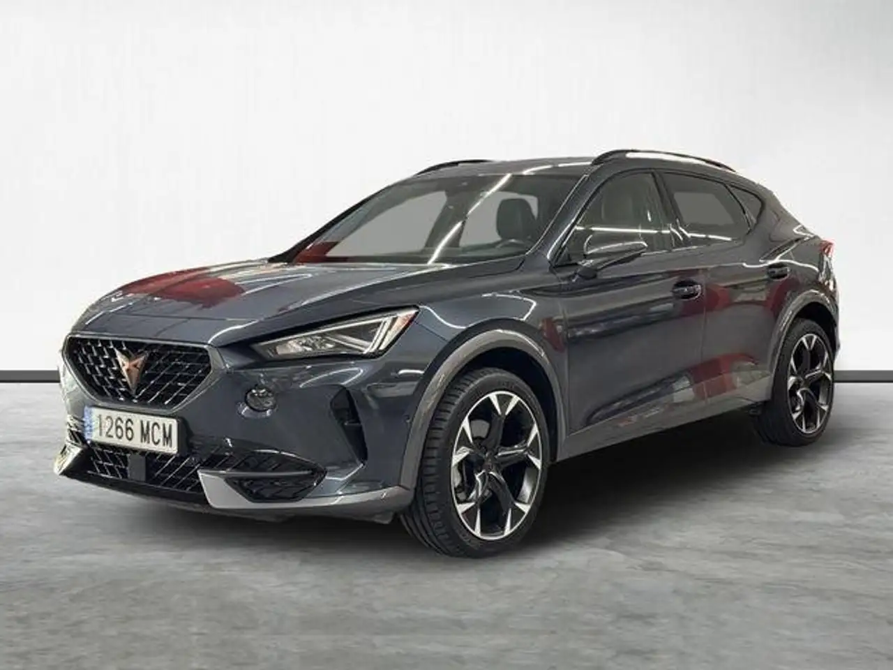 CUPRA Formentor 1.5 TSI 150 DSG — photo 1 of 26