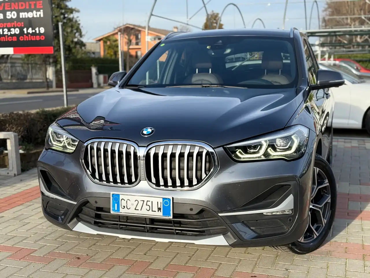 BMW X1 X1 xDrive20d xLine — photo 1 of 24