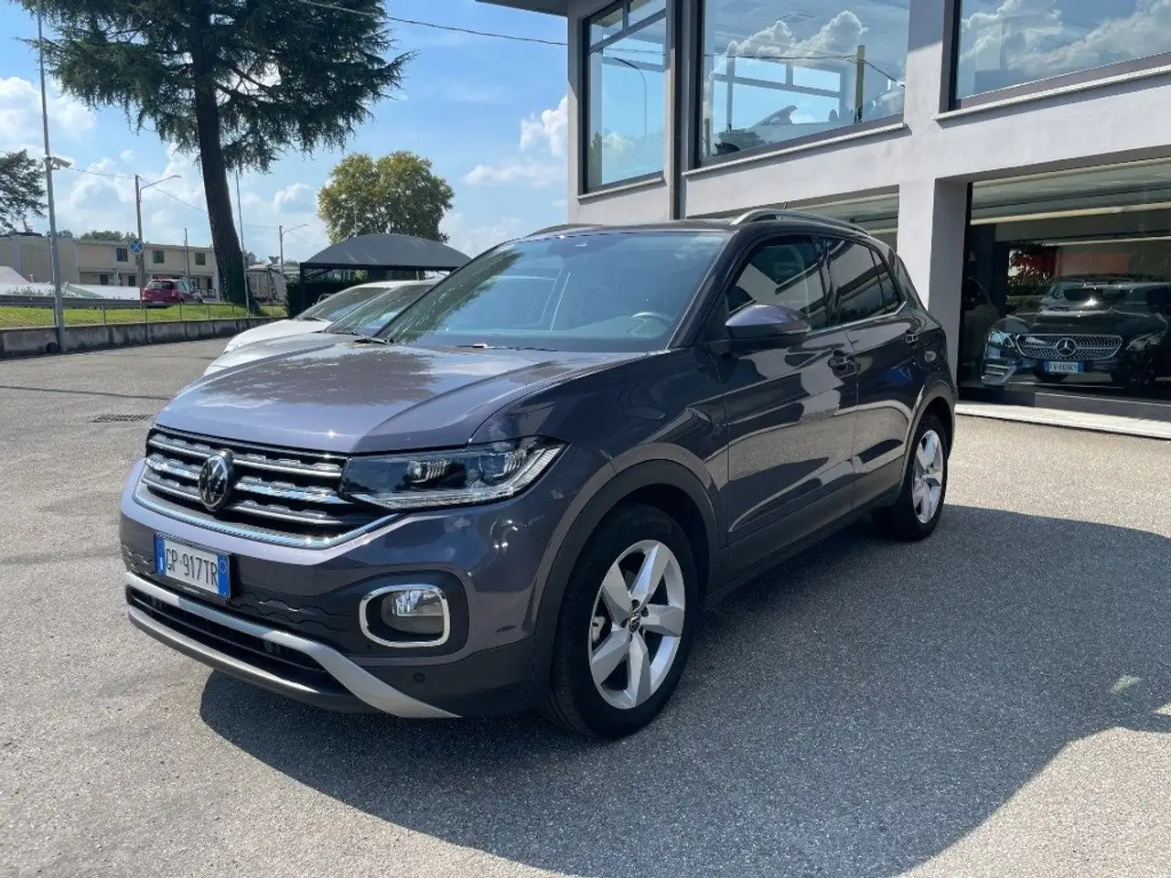 Volkswagen T-Cross 1.0 TSI 110 CV DSG Style-UNICO PROPRIETARIO- — photo 1 of 15