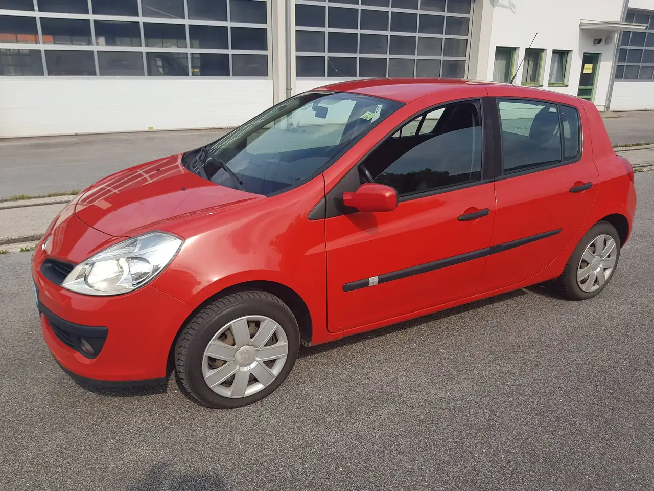 Renault Clio Clio Dynamique 1,5 dCi Dynamique — photo 1 of 2