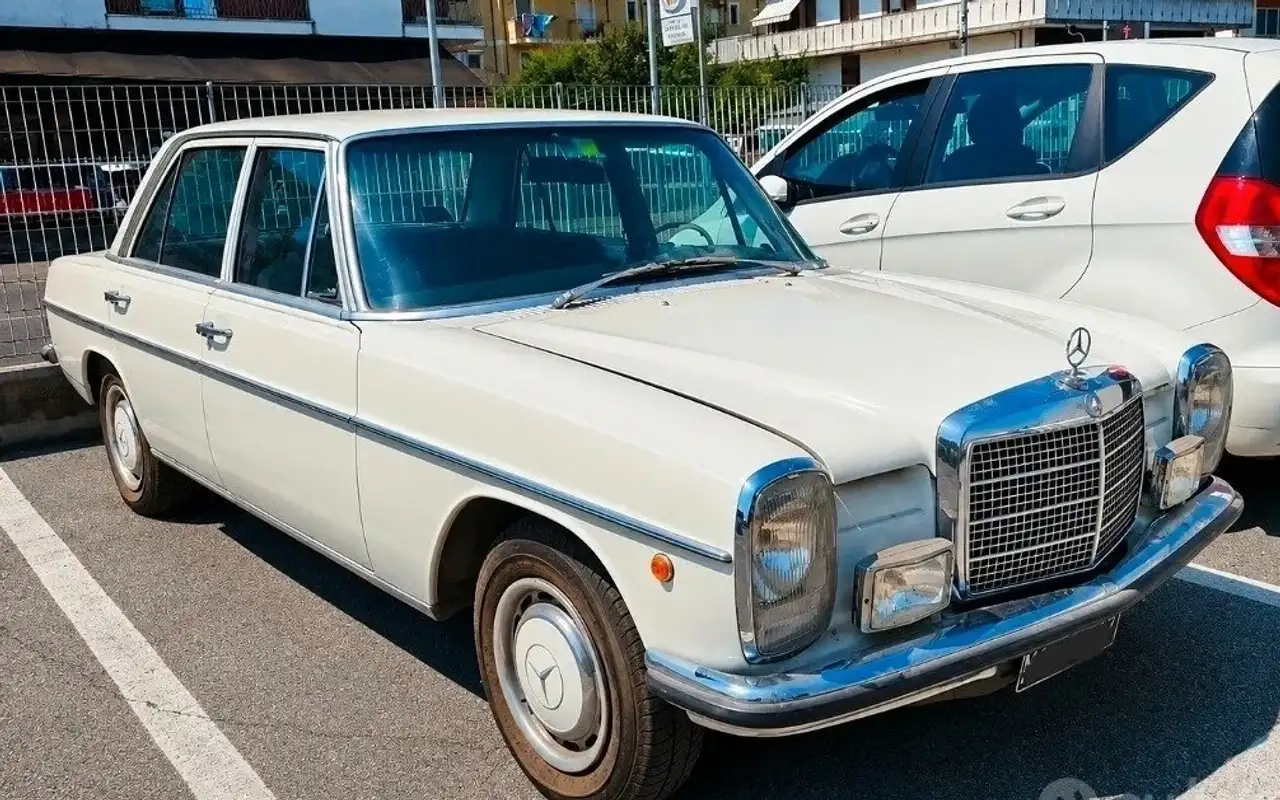 Mercedes-Benz 220 /8 - unico proprietario — photo 1 of 4