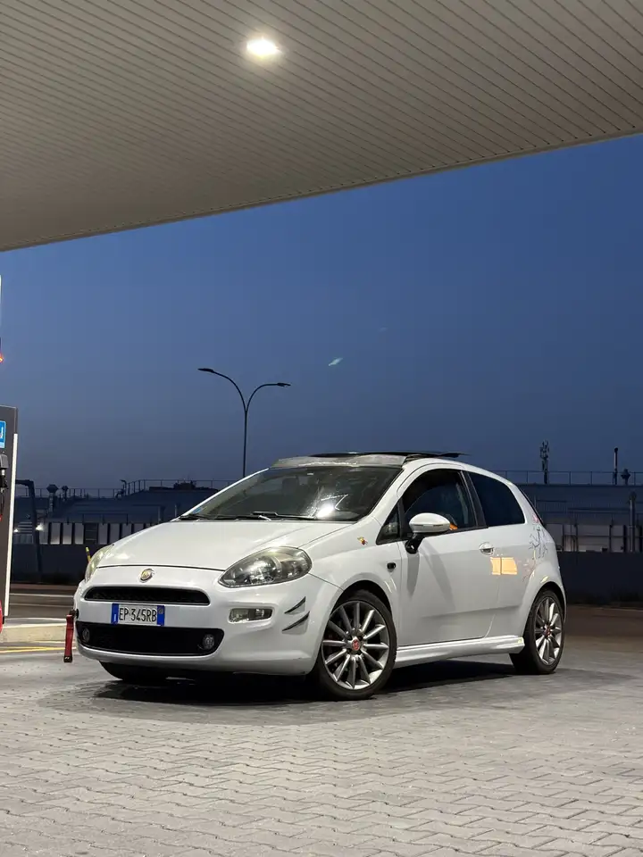 Fiat Punto 3p 1.3 mjt II 16v Sport s&s 95cv — photo 1 of 12