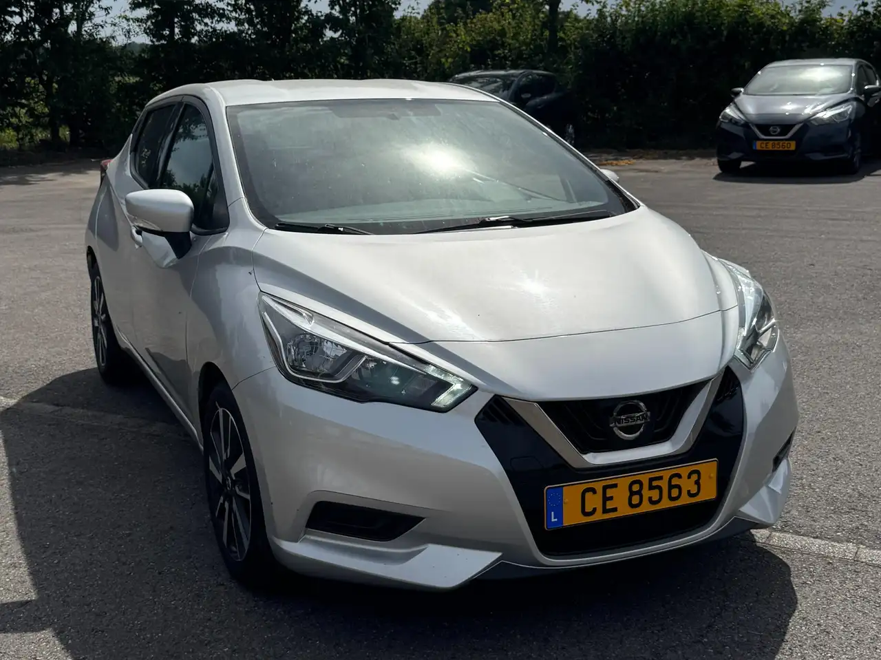 Nissan Micra Micra 0.9 IG-T N-Way — photo 1 of 16